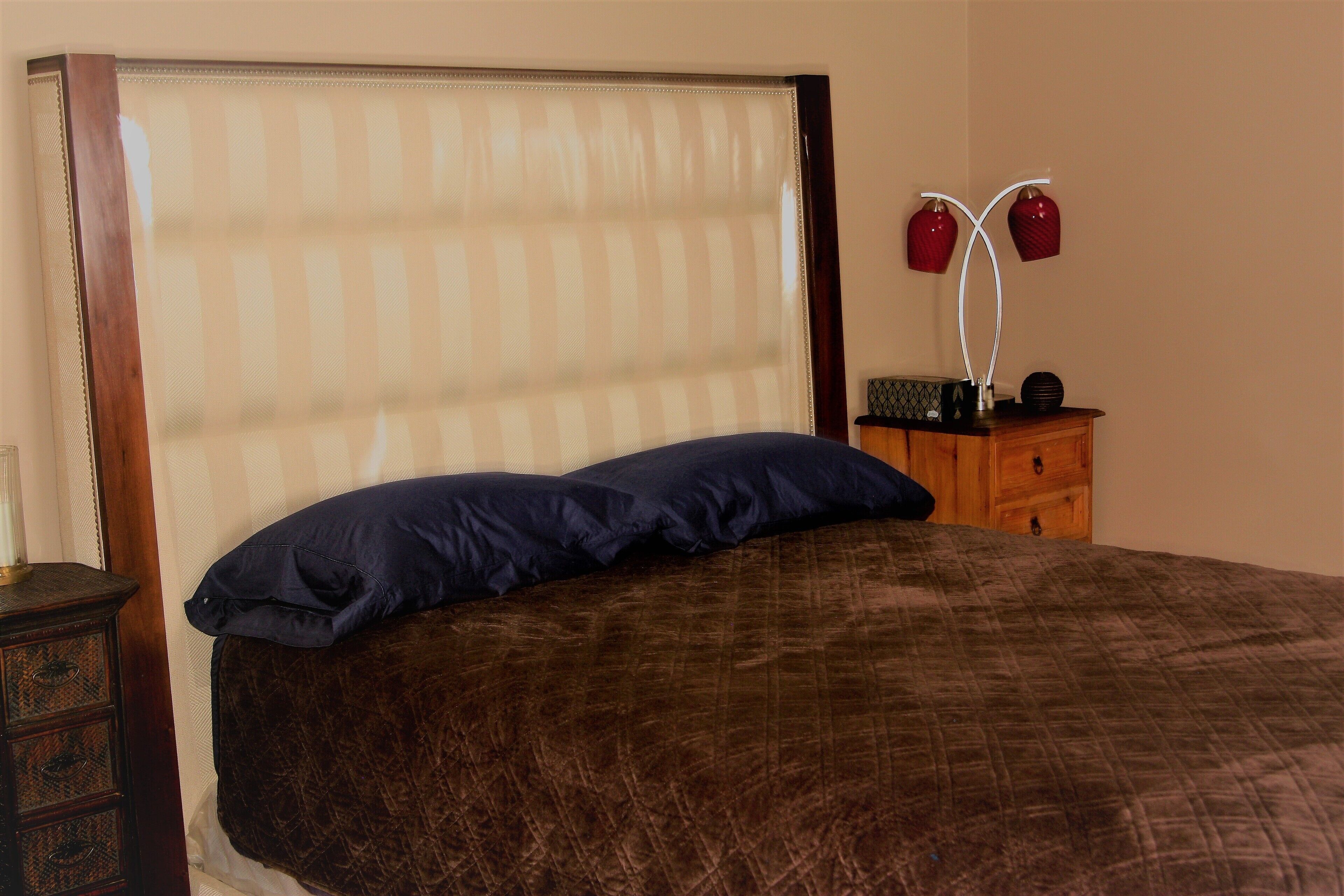 FANTASTIC PRICE !! FOR CHARLESTON!!<br>2 BR HOUSE <br>NO HIDDEN FEES <br>