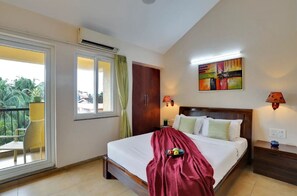 Ảnh chưa phân loại, 3 trong số 53 ảnh, nút