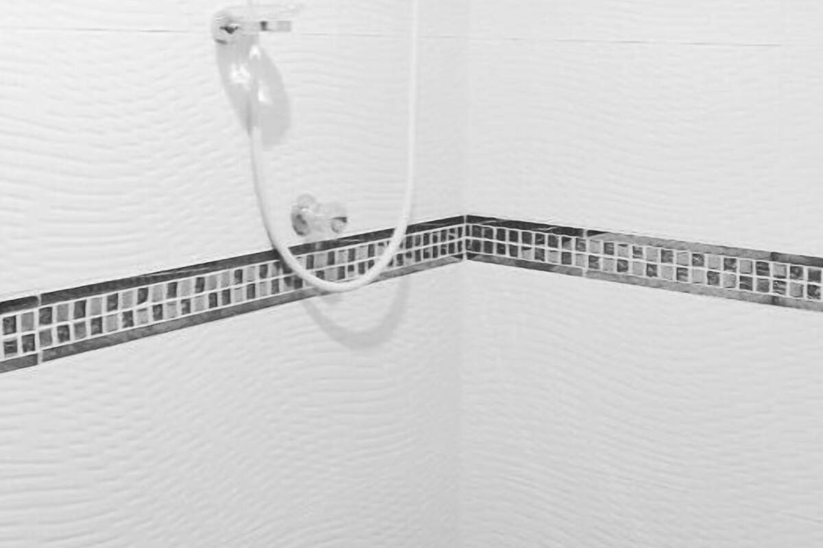 Shower, towels, soap, shampoo