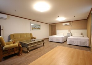 Quarto superior | Wi-Fi de cortesia, roupa de cama