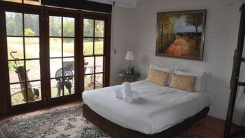 Residence (4 King beds / 8 King Singles)