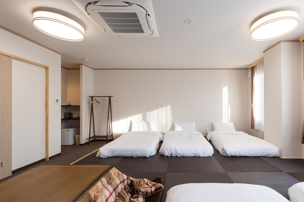 family room, non smoking | 1 bedroom, desk, soundproofing, free wifi