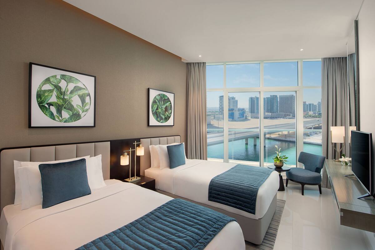 Premium bedding, in-room safe, soundproofing, iron/ironing board