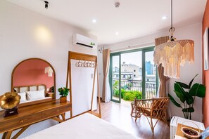 Luxury-Doppelzimmer (Vintage Room) | Minibar, Schreibtisch, Verdunkelungsvorhänge, schallisolierte Zimmer
