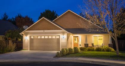 Charming Wine Country Retreat! 4 Bedroom 2 Bath