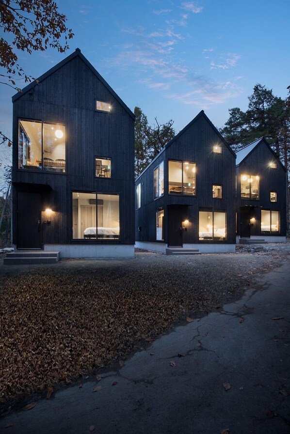 Exterior detail - Shizuku Villas (Hakuba)