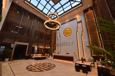 Jingcui Huanyi Hotel