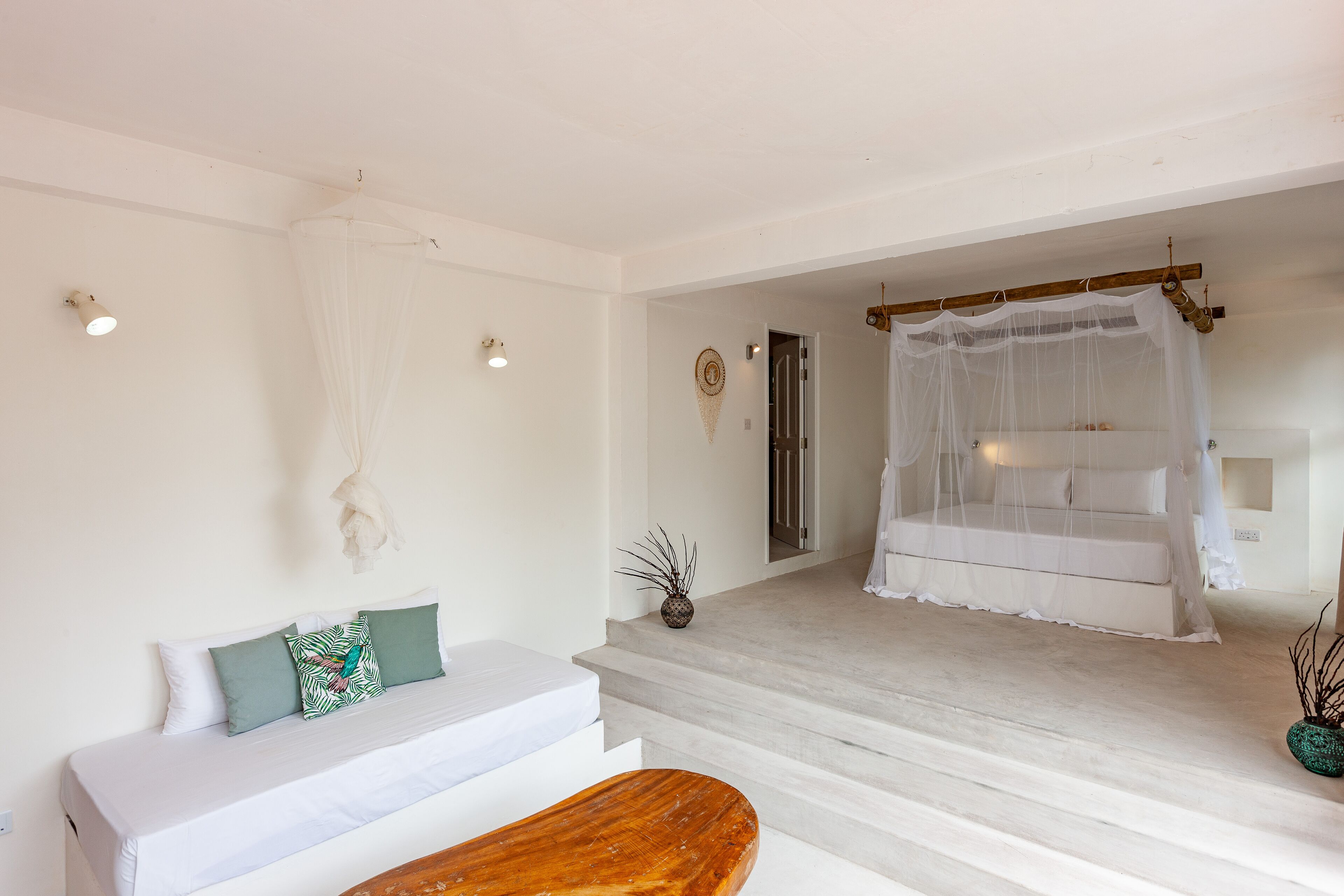 2 bedrooms, in-room safe, iron/ironing board, travel crib