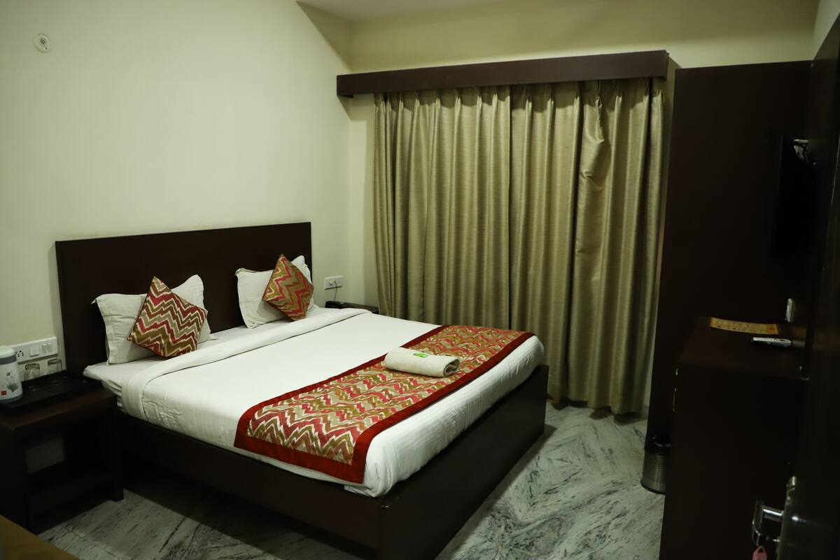 Classic Double Room