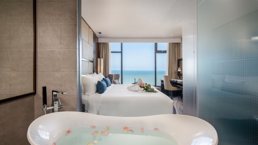 Minh Toan SAFI Ocean Hotel