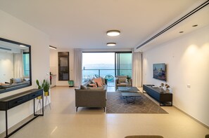 Luxury Apartment | Living area