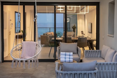 Dov Garden apartment with private pool