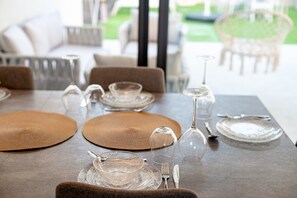 Luxury Apartment | In-room dining