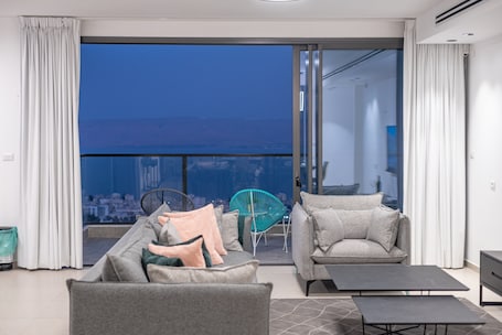 Luxury Apart Daire | Oturma odası | Düz ekran televizyon