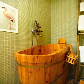 Standard Double Room | Bathroom | Shower, free toiletries, slippers, towels