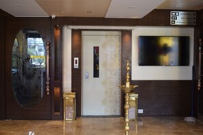 Interior - Hotel Seven Sky (Nashik)