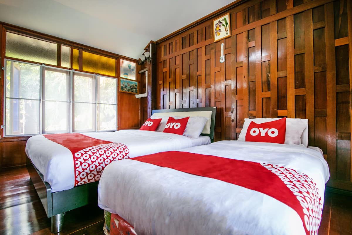 Family Suite | Desk, free WiFi, bed sheets