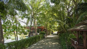 Exterior - Raknatee Resort (Bang Len)