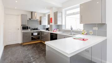 Shared fridge, microwave