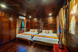 Pillowtop beds, minibar, individually decorated, individually furnished - Anna Pham Bungalow (Phu Quoc)