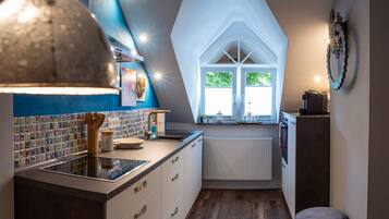 Apartment (3) | Eigene Küche | Kühlschrank, Ofen, Herdplatte, Geschirrspüler