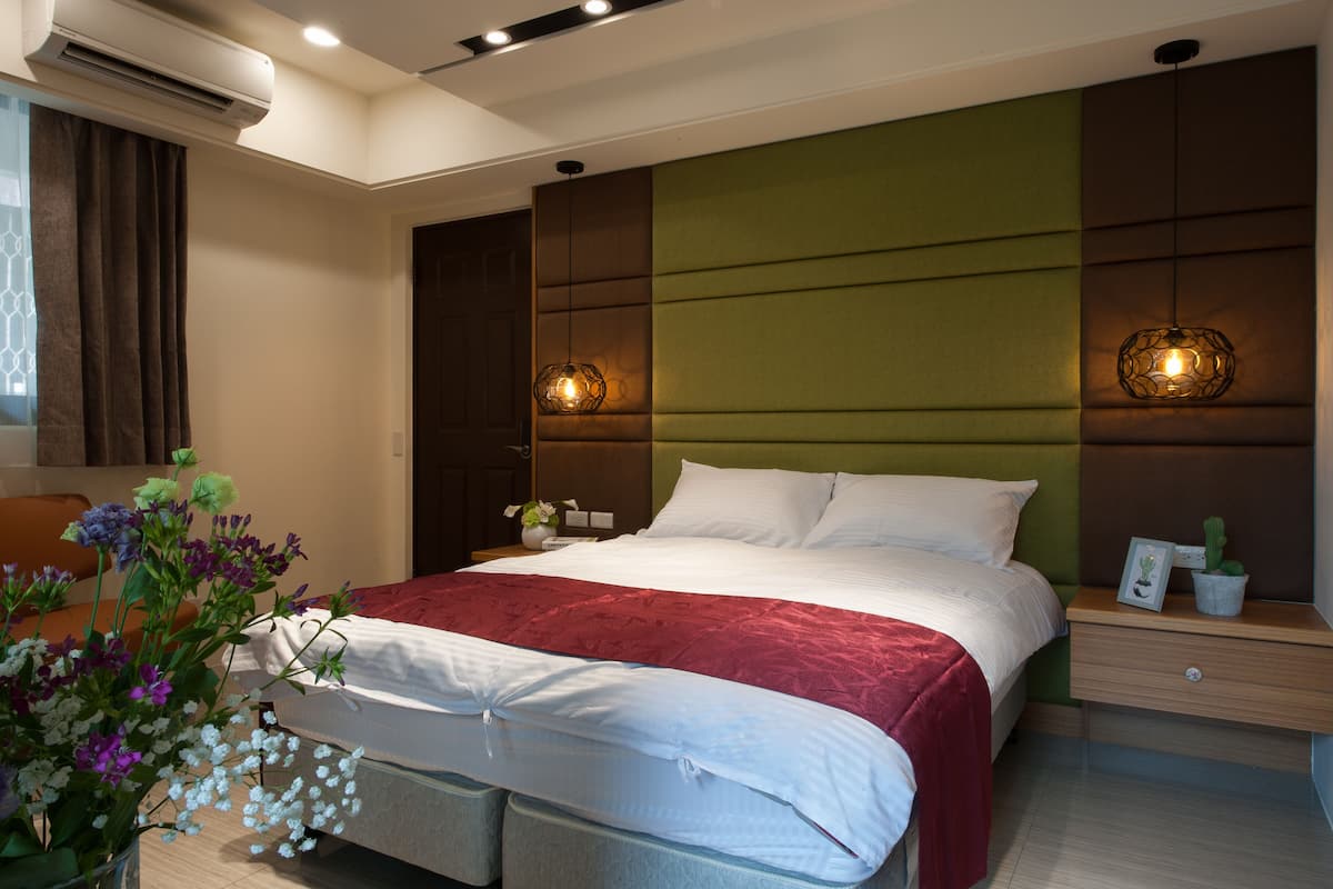 Habitación doble superior | Escritorio, cortinas blackout y ropa de cama