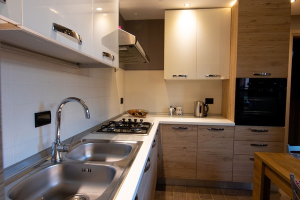 Tägliches inbegriffenes Frühstück zur Selbstbedienung