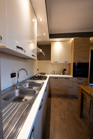 Petit déjeuner en libre-service compris tous les jours