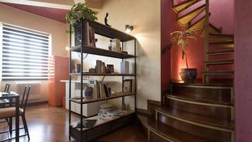 Untuvapeitot, minibaari, yksilöllisesti sisustettu