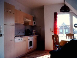 Nicht klassifiziertes Bild, 2 von 16, Schaltfläche