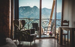 ห้องสตูดิโอสวีท | วิวระเบียง