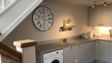 Double Room, 1 Bedroom (Garden Retreat) | Free WiFi, bed sheets