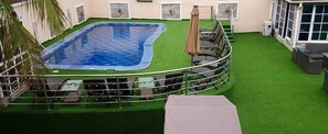 Outdoor pool - Brighams Suites (Lagos)