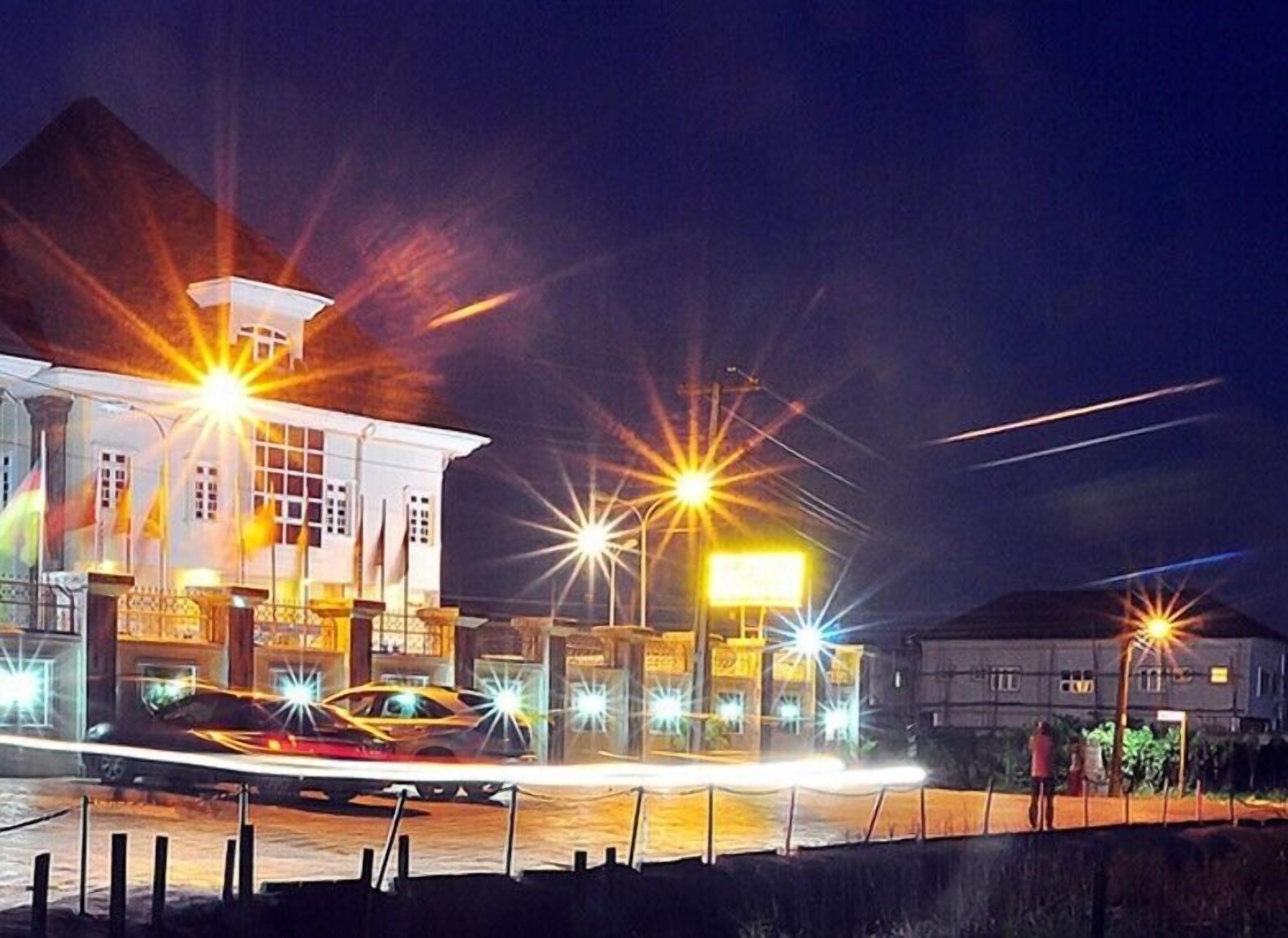 Front of property - evening/night