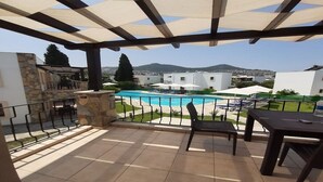 Unclassified image, 5 of 14, button - BO024 Bodrum (Bodrum)