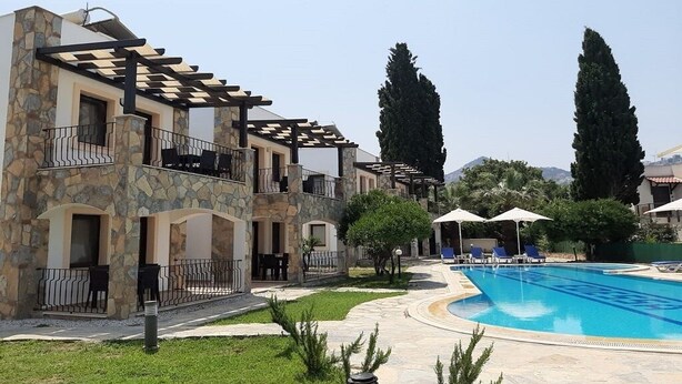 Unclassified image, 1 of 14, button - BO024 Bodrum (Bodrum)