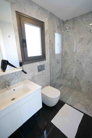 Bathroom - BO033 Bodrum (Bodrum)