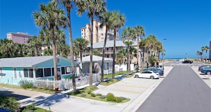 Beachy Cottage by the sea