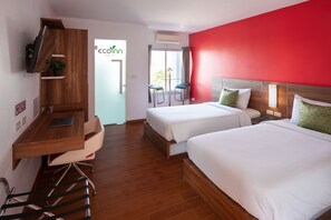 Deluxe, 2 Twin Beds, Non Smoking, City View | 객실 내 금고, 책상, 노트북 작업 공간, 무료 WiFi