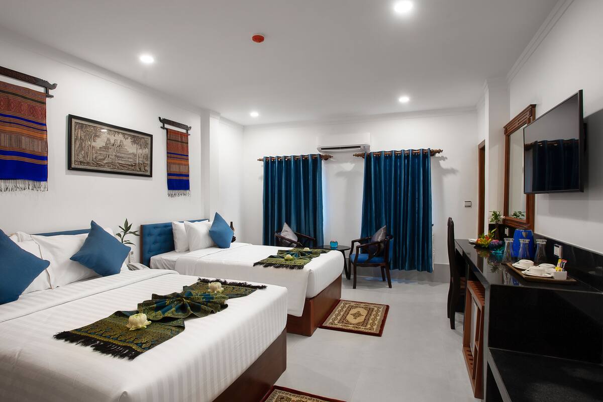 Superior Twin Room | Frette Italian sheets, premium bedding, down duvets, pillow-top beds