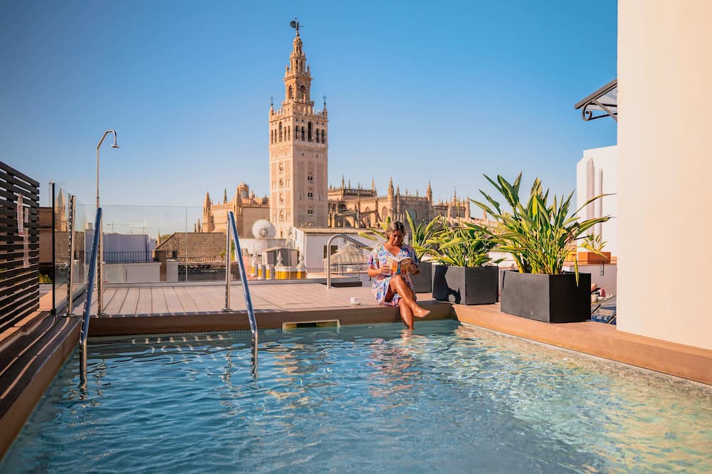 Joya del Casco Boutique Hotel