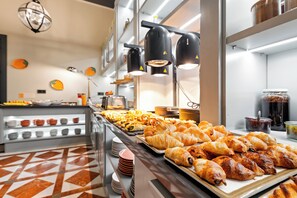 Bao gồm bữa sáng đặc sản địa phương hàng ngày 