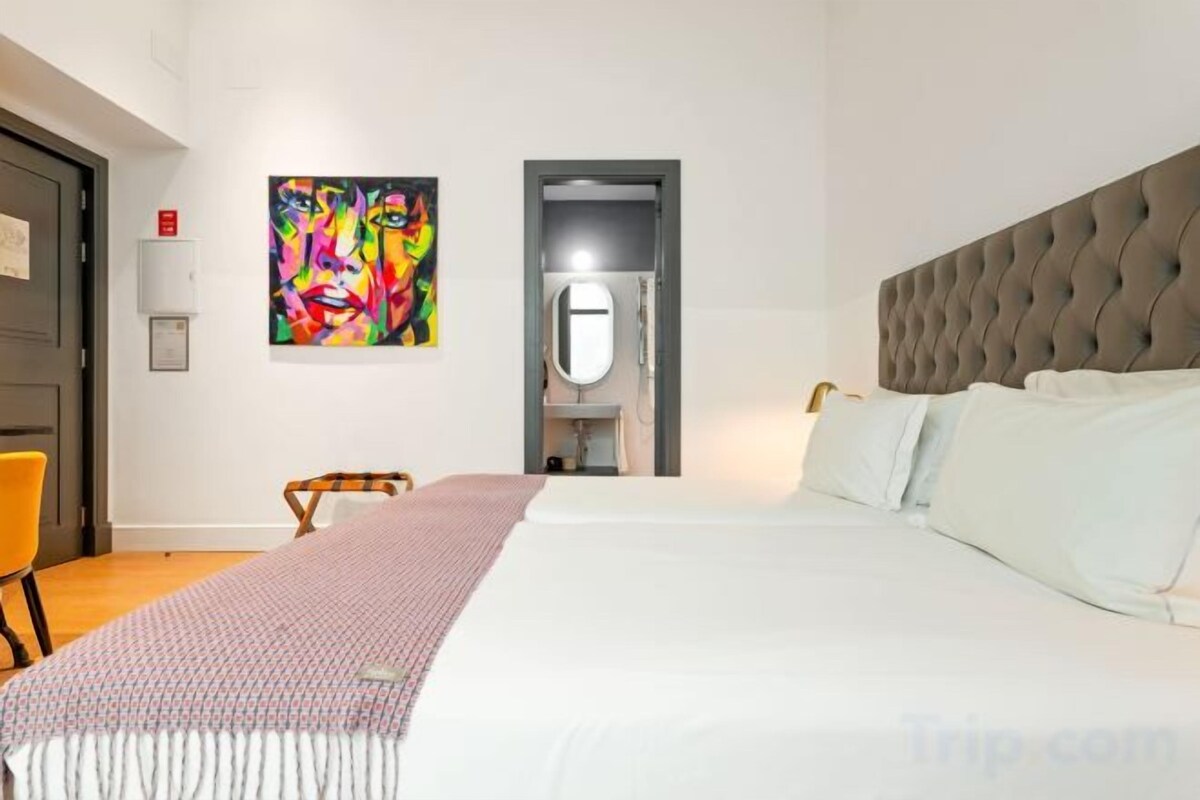 Minibar, in-room safe, desk, blackout drapes
