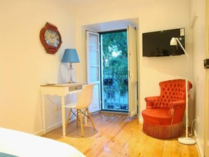 公寓, 1 間臥室, 城市景 | 客廳 | 平面電視