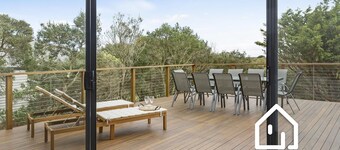 Privacidad junto al mar con 5 zonas vivas (para 10-14)