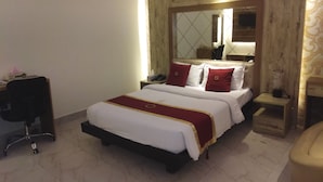 Unclassified image, 2 of 10, button - The H Hotel (Dhaka)