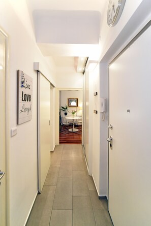 Hallway - Lola's Premium Apartment (Zagreb)