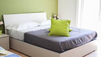 Apartment, 2 Bedrooms | 2 bedrooms, iron/ironing board, free WiFi, bed sheets