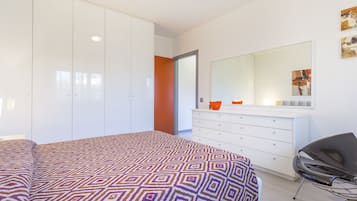Apartament, 1 dormitori | 1 dormitori i espai de treball apte per a portàtils