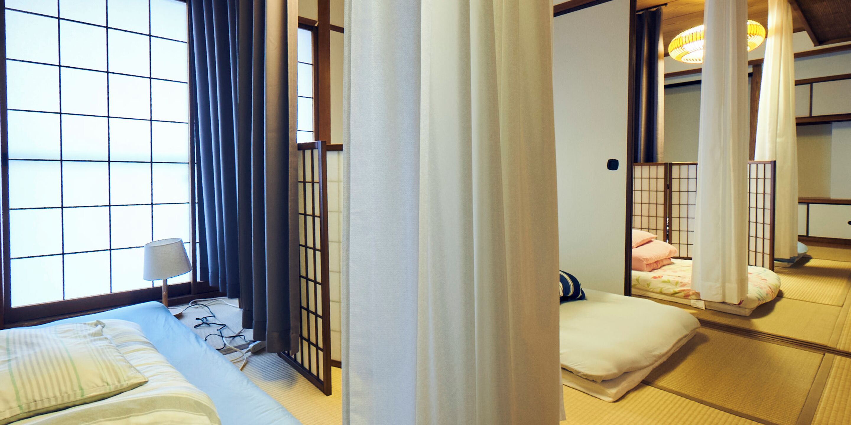 Free WiFi, bed sheets